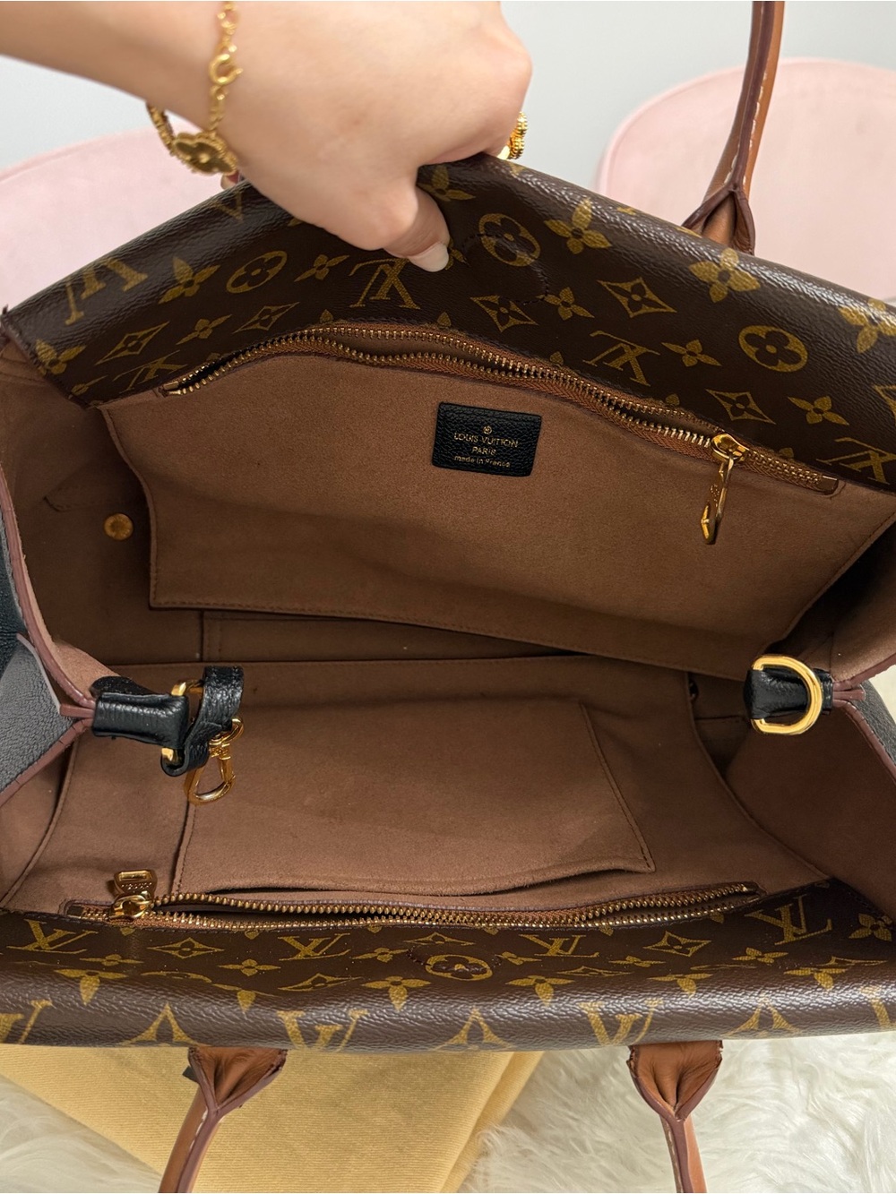 Louis Vuitton Vintage Monogram WP bag - Picture 9 of 15